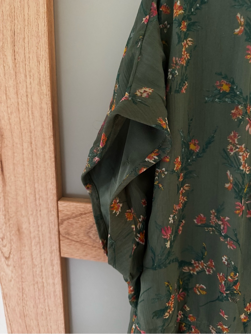 Vero Moda Olive Green Floral Midi Dress with Tie Waist - Picture 2 of 6